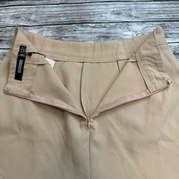 Missguided Women's Tailored Basic Shorts 6 Beige Tan Light Brown High Rise Pleat - Picture 3 of 12